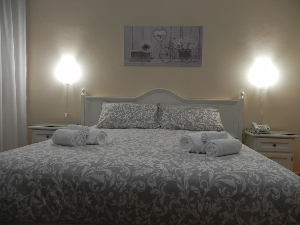 Фото Hotel Villa Romana