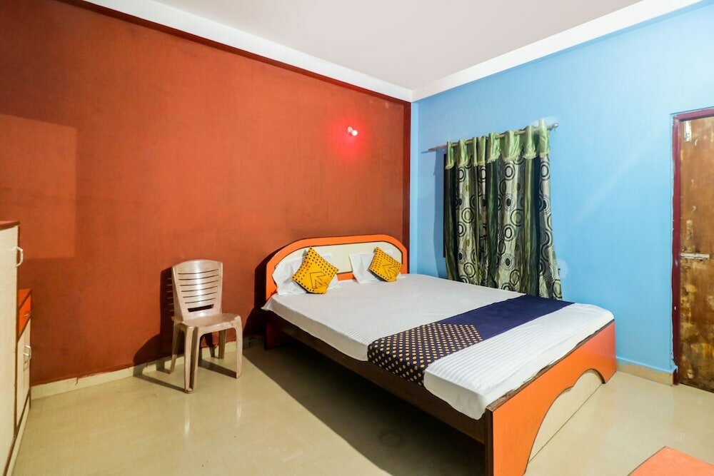 Фото Spot On 49799 New Unique Beach Inn