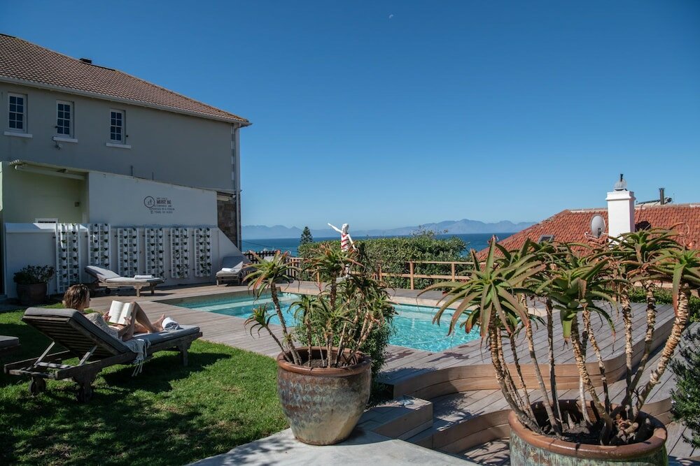 Фото Chartfield Guesthouse