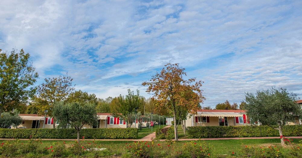 Фото The Garda Village