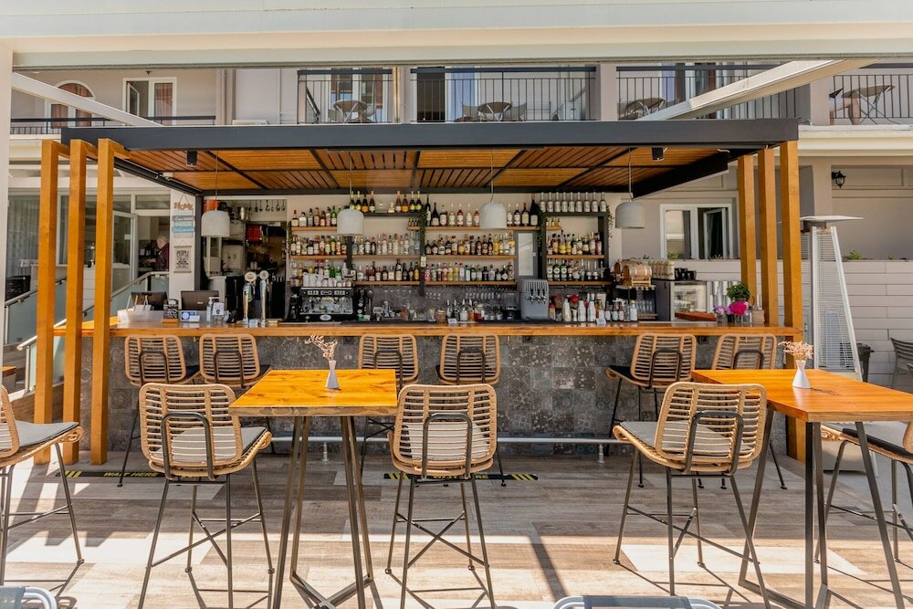 Фото Telesilla Hotel