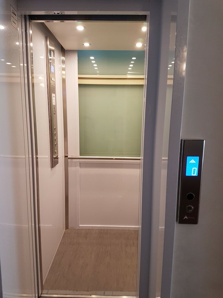 Фото Hotel Marine