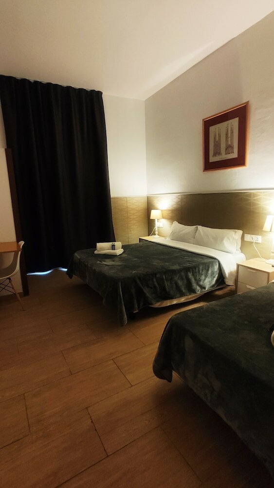 Фото Hostal Colkida