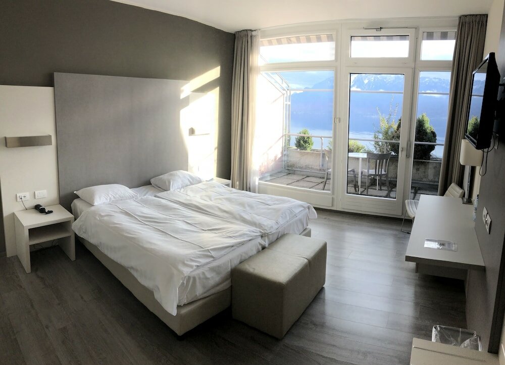 Фото Hotel Préalpina