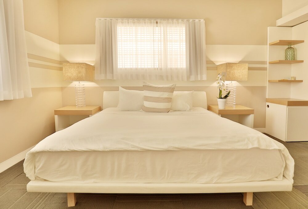 Фото The Local House