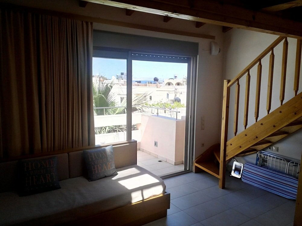 Фото Maria Apartments