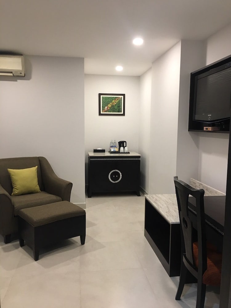 Фото Club Mahindra Mac Boutique Hotel