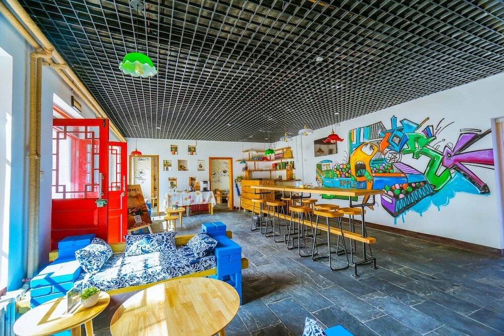 Фото Yijie Holiday Hotel Water GreatWall No. 2