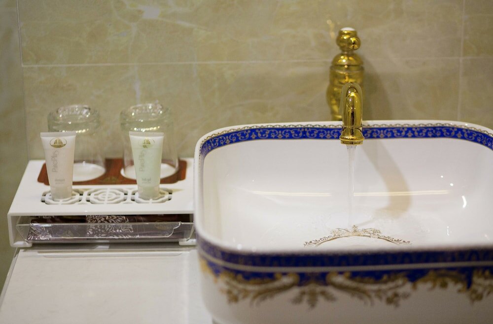 Фото Golden Sail Hotel