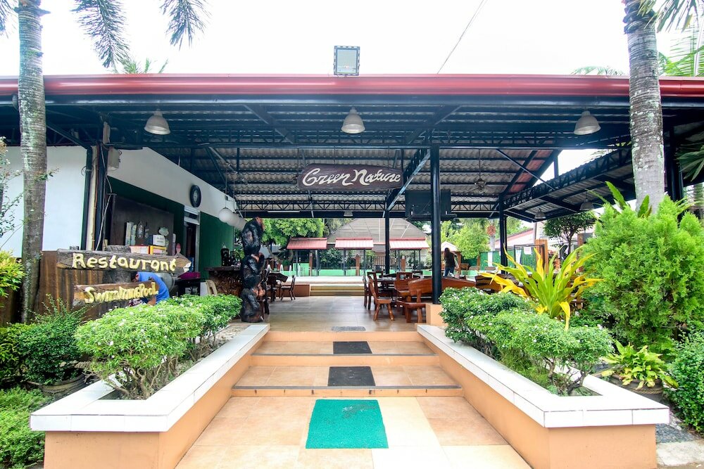 Фото Quezon Premier Hotel Lucena