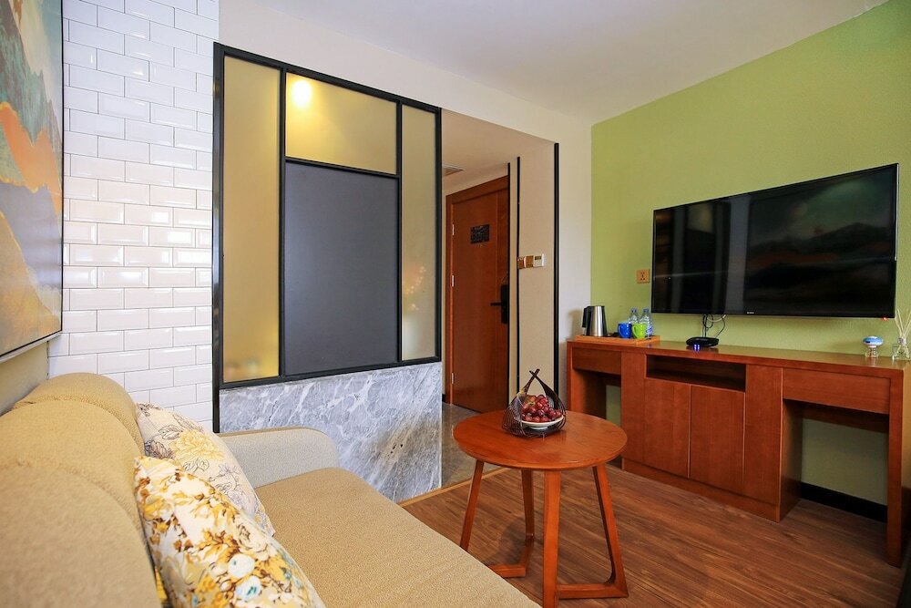 Фото Immersing Hotel Guihu Branch