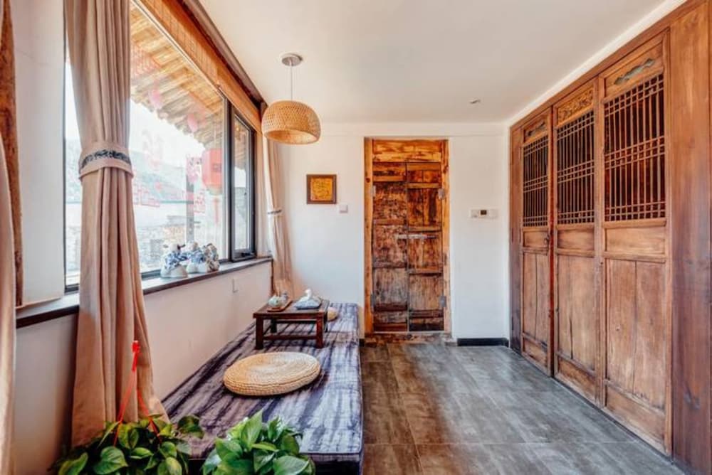 Фото Home Coming Spring