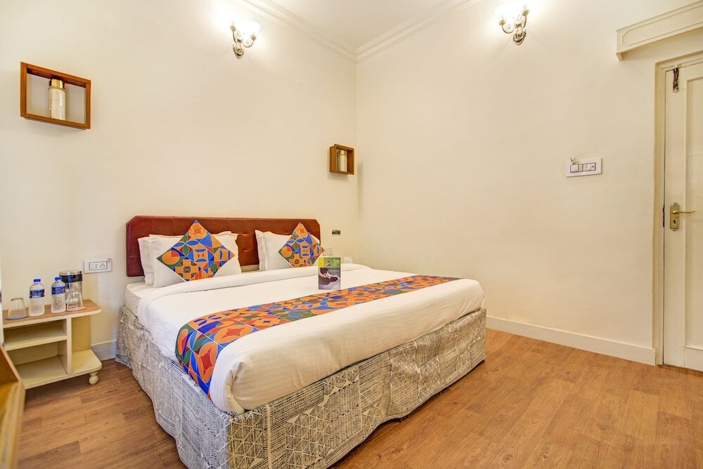 Фото FabHotel Pink Palace