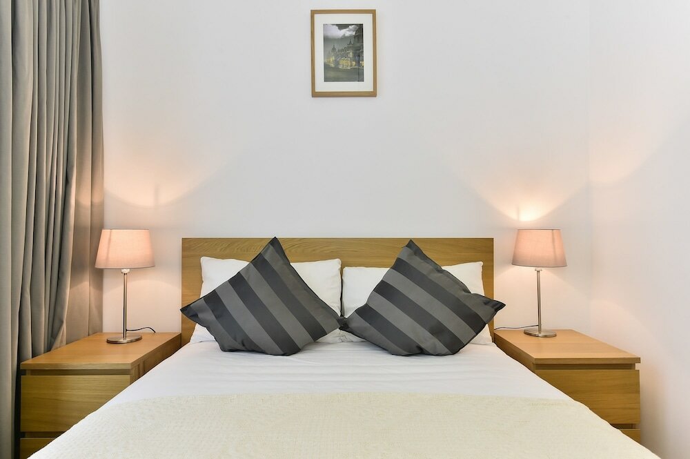 Фото Chancery Lane City Apartments