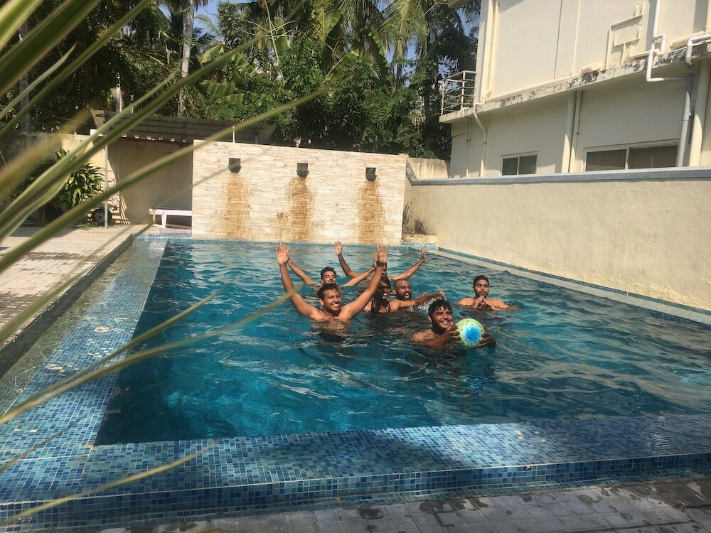 Фото New Kovalam Beach Hotel