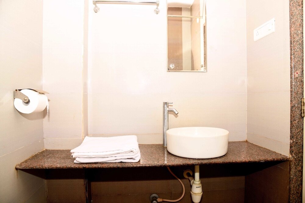 Фото Hotel Kamat Plus