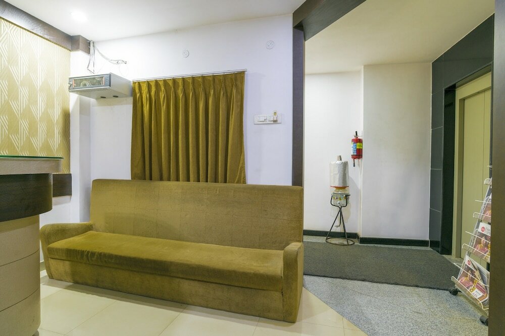 Фото Crescent Inn Navallur