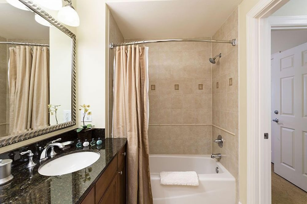 Фото Je35885 - Reunion Resort - 3 Bed 3 Baths Condo