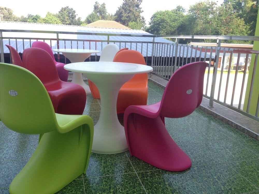 Фото Praiyanan Place Hotel