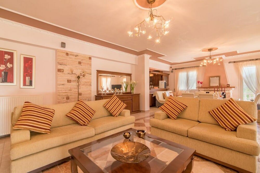 Фото Fontana Holiday Home