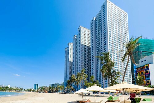 Апартаменты Sunrise Hon Chong Ocean View Apartment в Нячанге