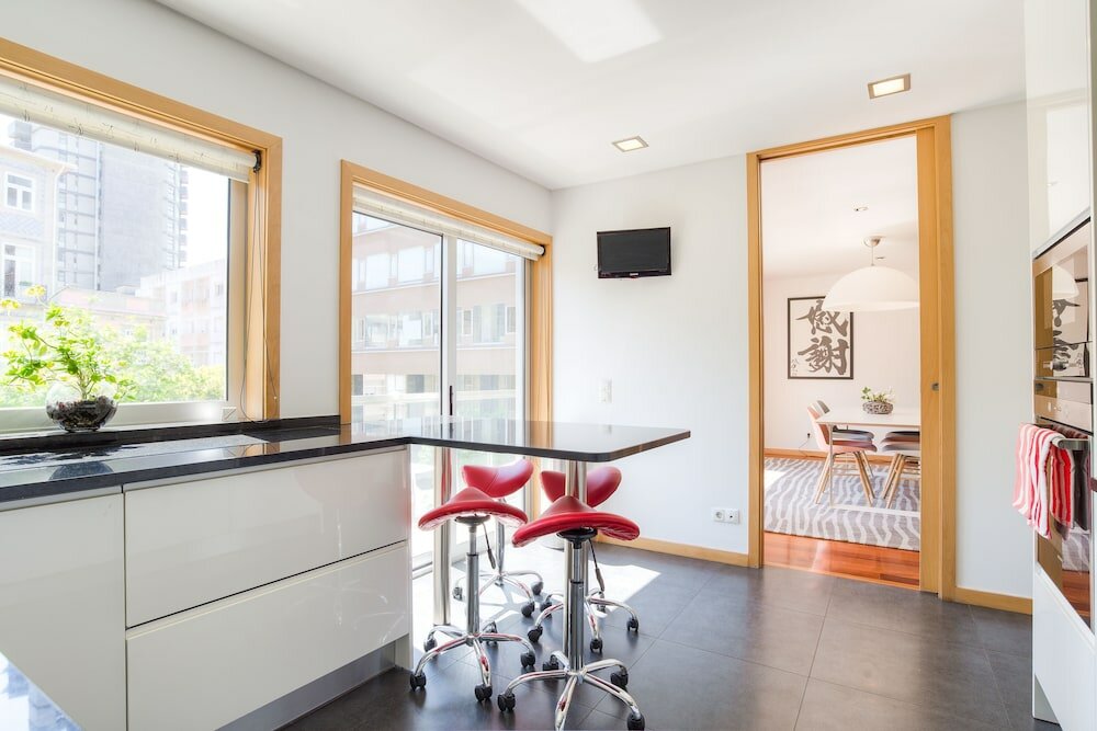 Фото Pretty Porto Apartment by Soulsharing