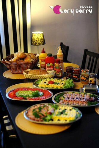 Гостиница Very Berry Hostel в Познани