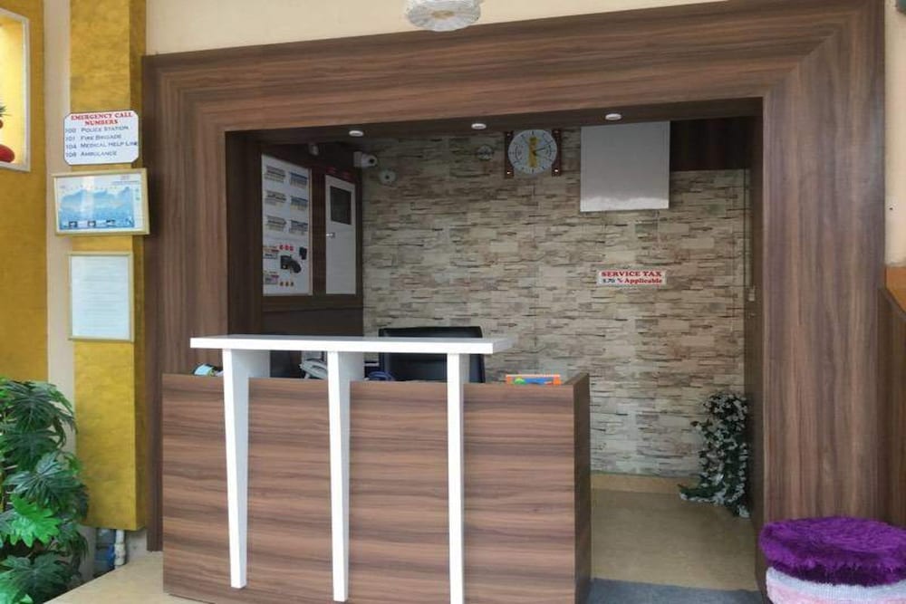 Фото Hotel Royal