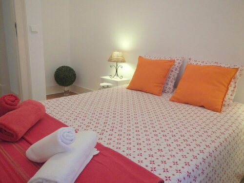 Гостиница Estrela Charming Rooms by Host-Point в Лиссабоне