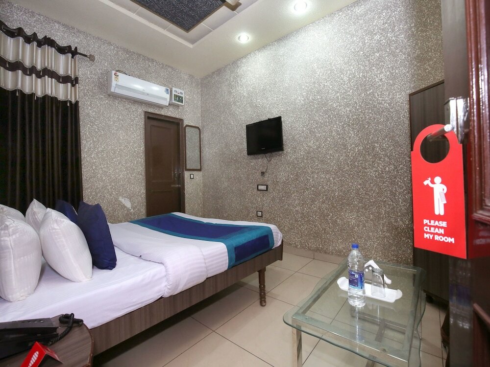 Фото Oyo 9808 Hotel Prem Sagar