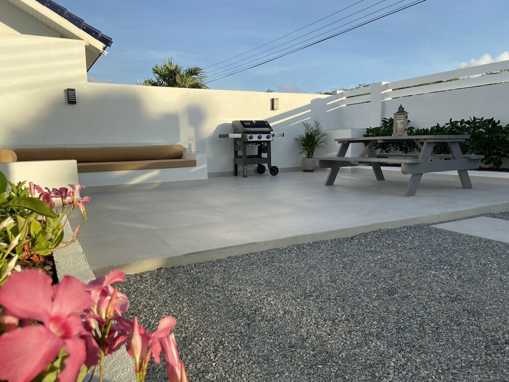 Фото Movida Inn Aruba