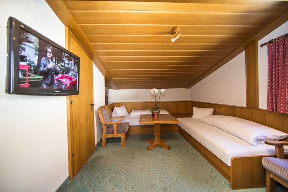 Фото Hotel Cresta