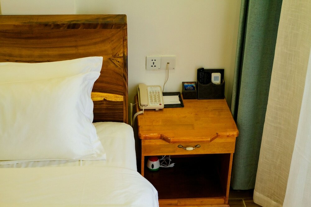 Фото Junlan Hotel