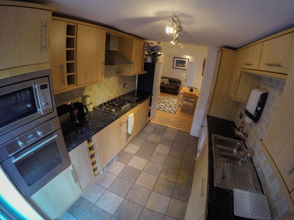 Фото Hollybush Row Rooms