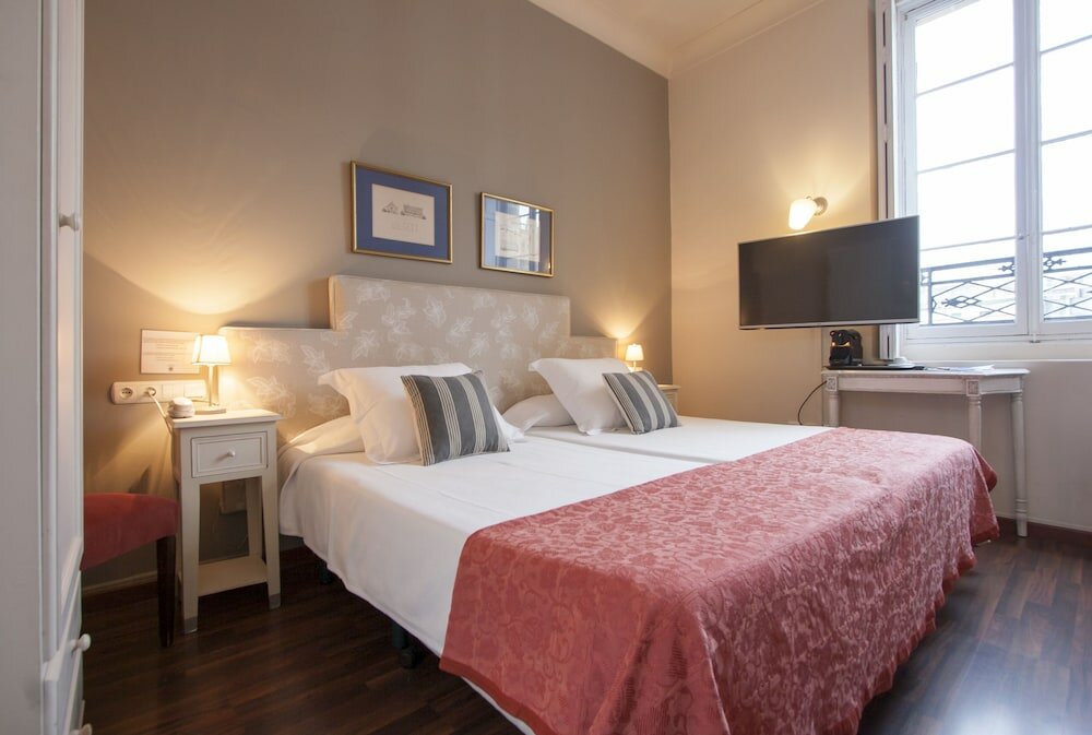 Фото Jeys Catedral Jerez