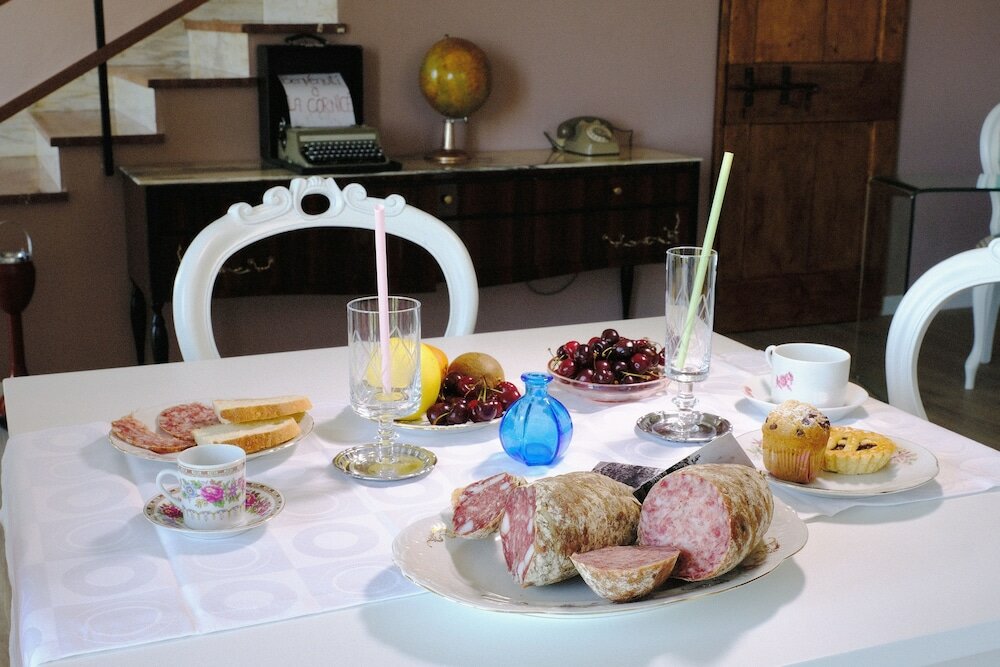 Фото B & B La Cornice - Gina Room With Bathroom and Private Terrace