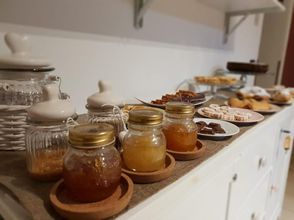 Фото Dimoramuri B&b