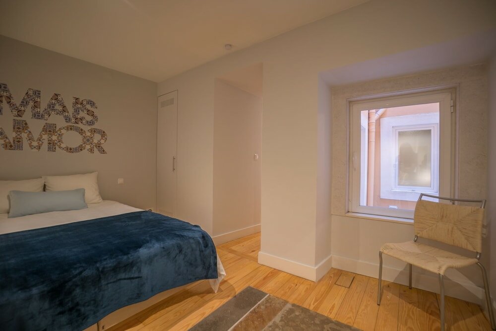 Фото Elegant & Cozy Apartment