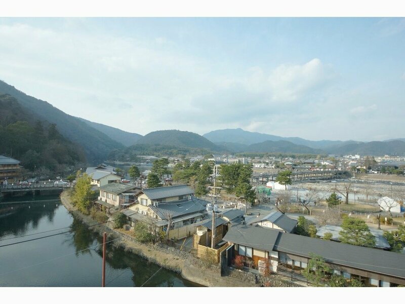 Гостиница Hotel Arashiyama в Киото