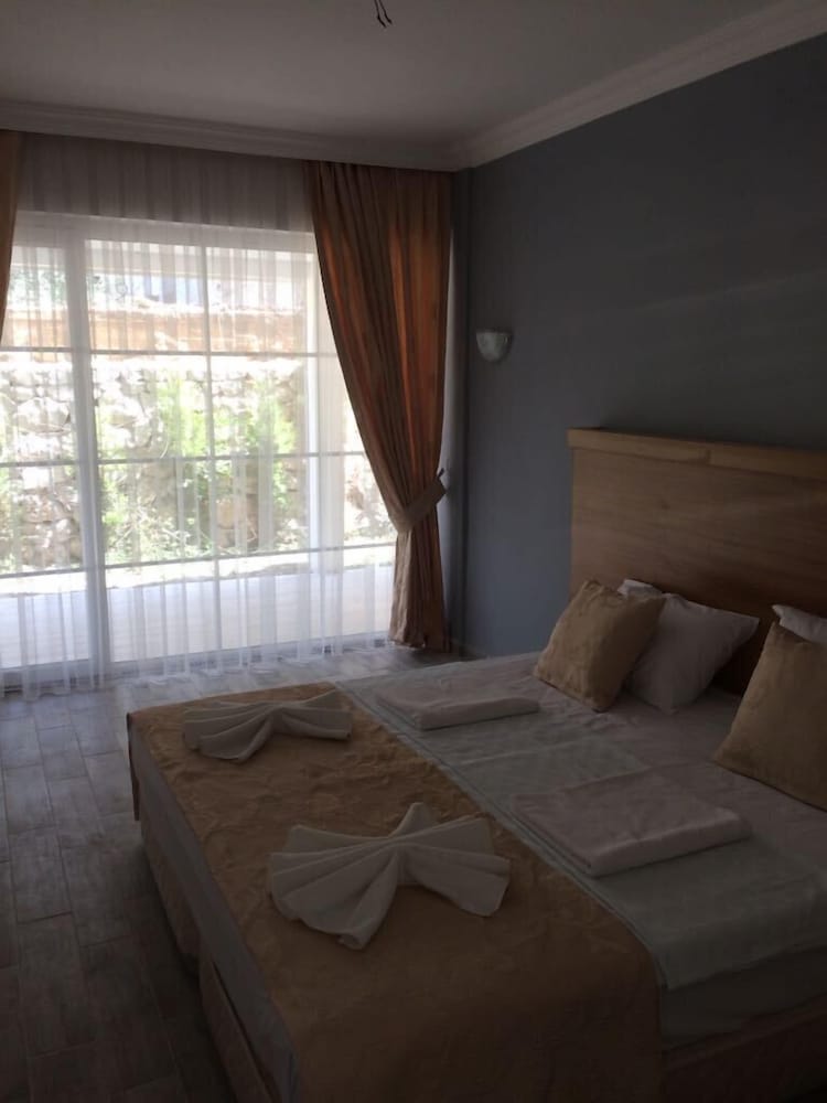 Фото Hotel De Huzur