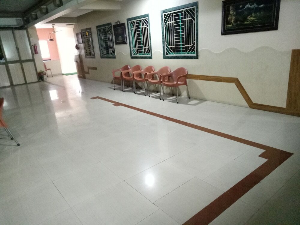 Фото Royal Guest House - Hostel