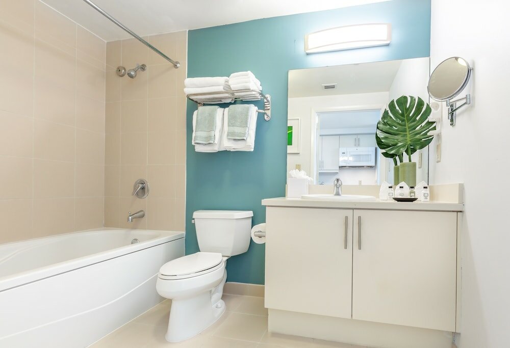 Фото Miami Vacation Rentals - Coconut Grove