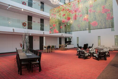 Гостиница WestCord Hotel Delft в Делфте