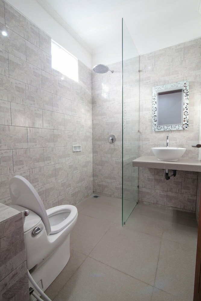 Фото Wiras Village