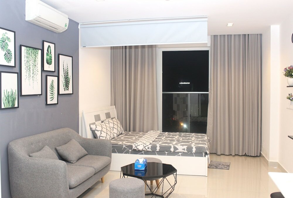 Фото Oyo 103 Airport Family Apartment