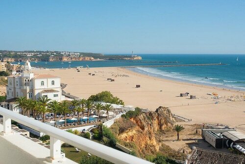 Внешний вид отеля Hotel Avenida Praia в Портимане, фото 2