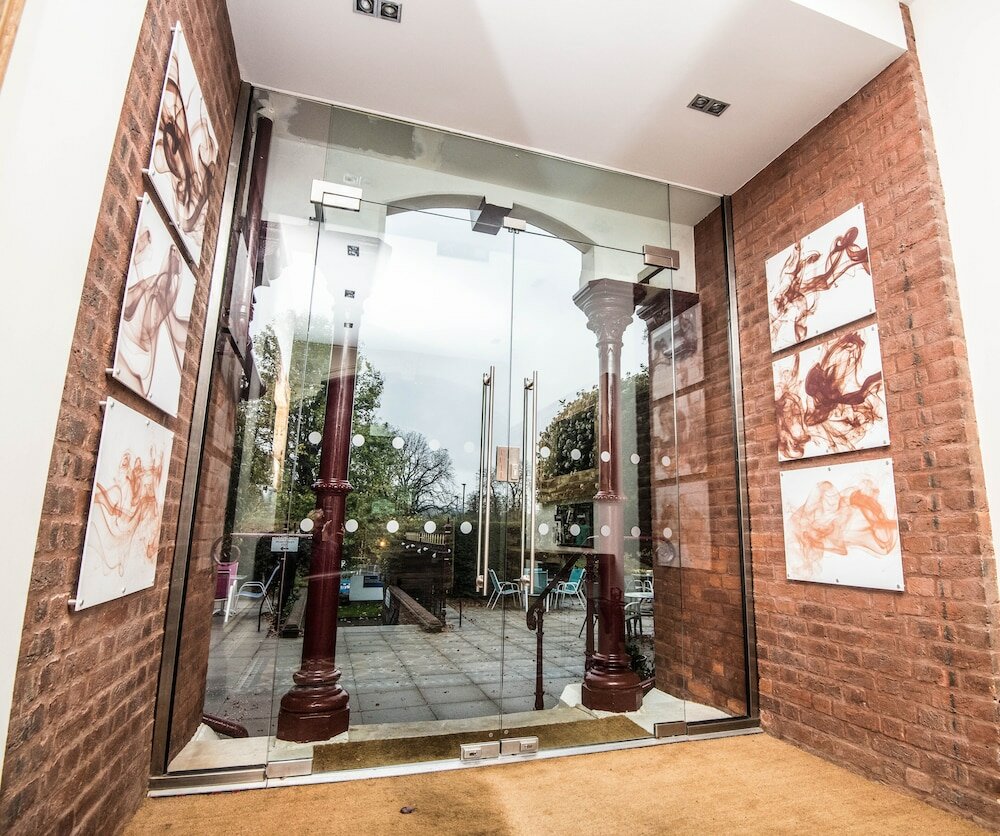 Фото Leaside Hotel