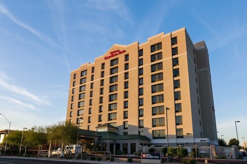 Гостиница Hilton Garden Inn Phoenix Airport North в Финиксе