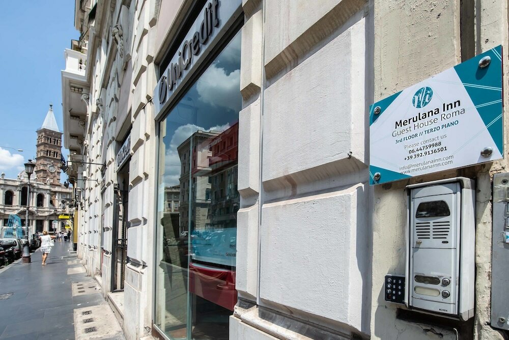 Фото Merulana Inn