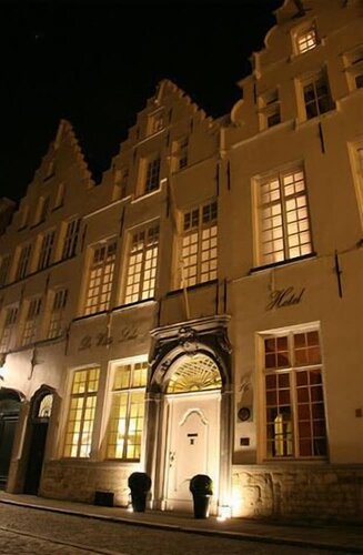 Внешний вид отеля Hotel De Witte Lelie в Антверпене, фото 2